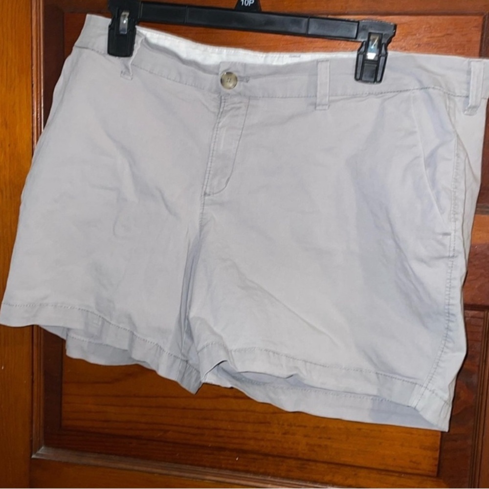 Old Navy Size 14 Shorts